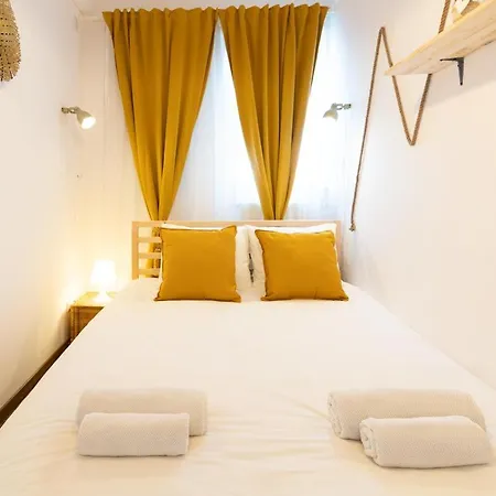 Penthouse Old Town Apartman *
